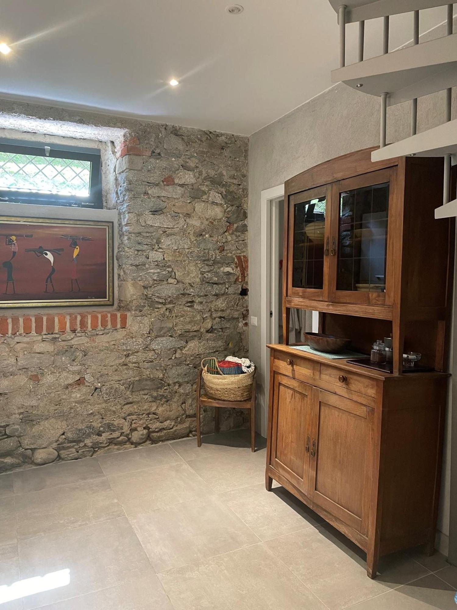 Villa Bacchetta - Stone Cottage Oleggio Castello Exterior photo